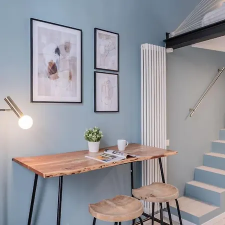 San Babila - Studio Milan Extérieur photo